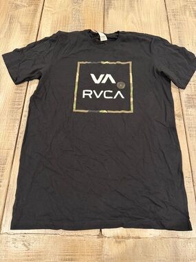 RVCA Black Tee with Camouflage Trim Logo